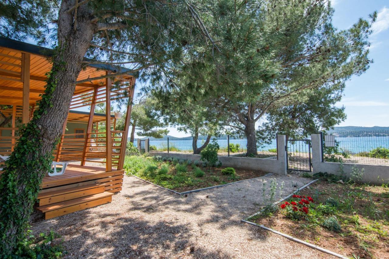 Mobile home Safir Biograd Na Moru Esterno foto